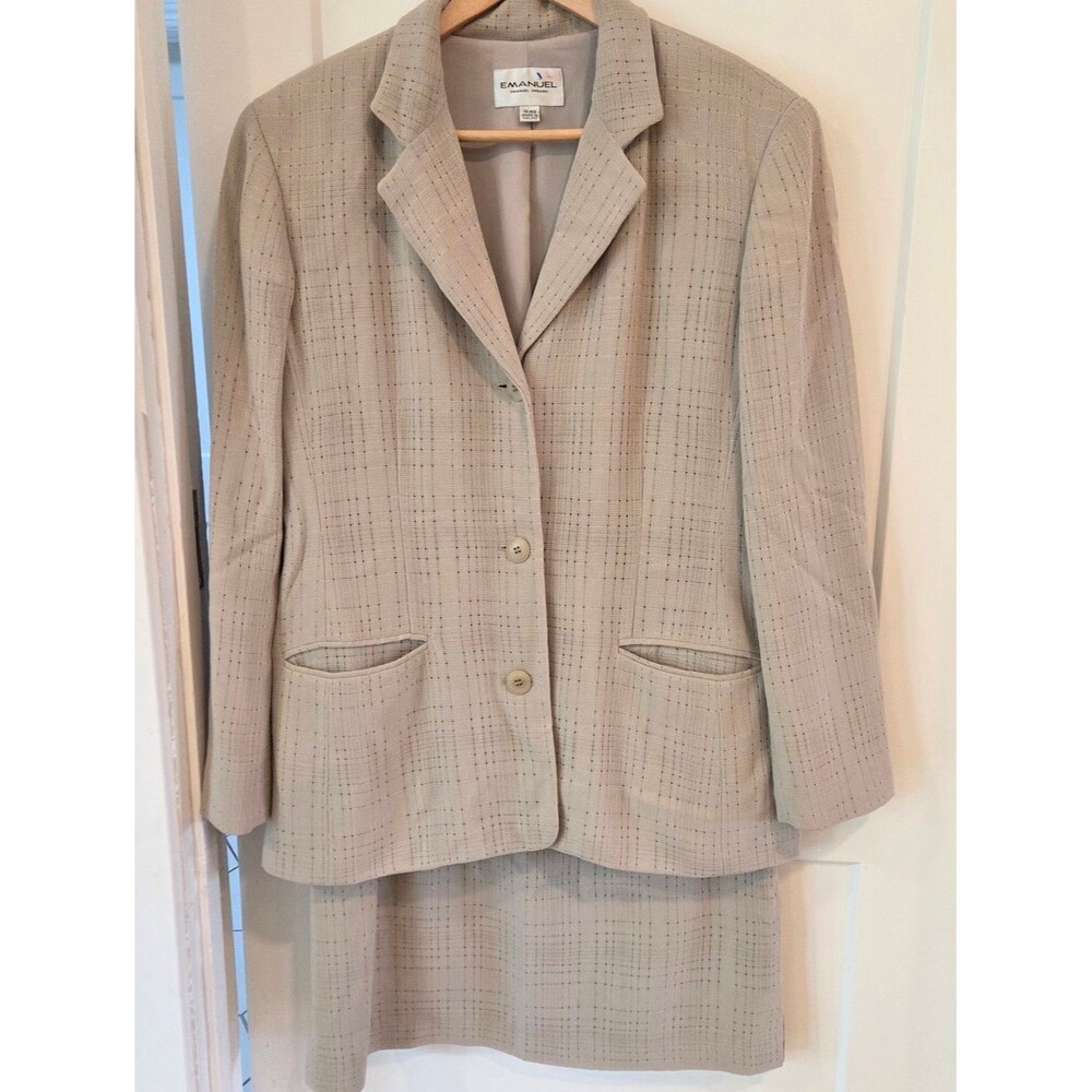 Vtg. Designer Emanuel Ungaro Skirt Suit Wool Quiet Luxury Old Money Minimalist